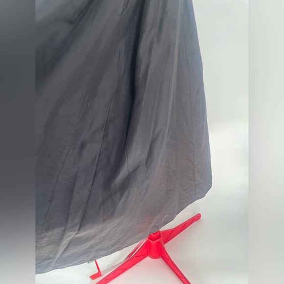 1980s Gunne Sax Strapless Black And Gold Prom Dress - Picture 13 of 16